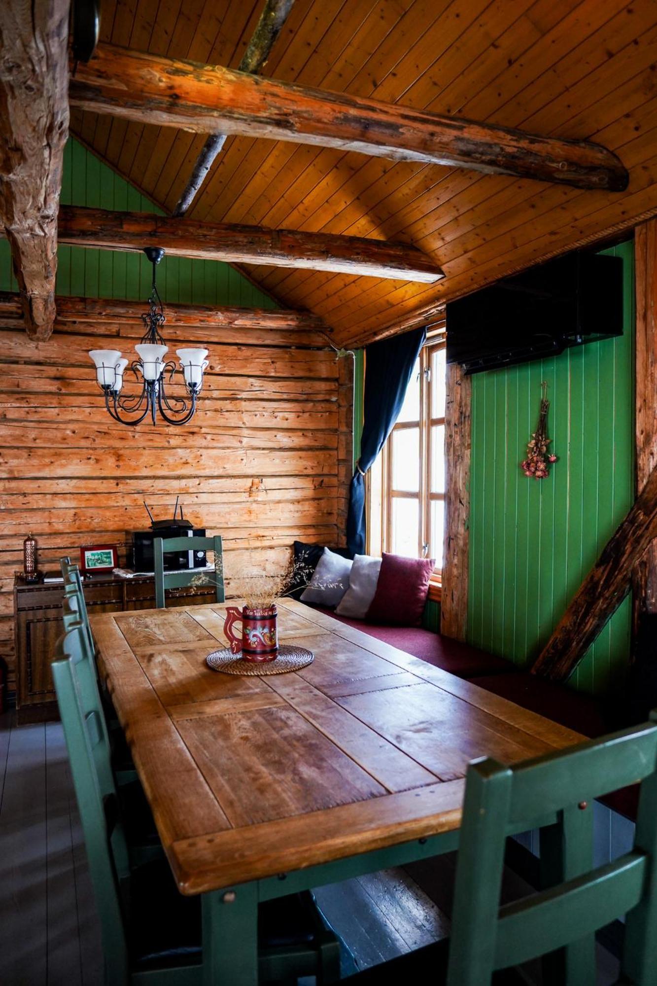 Heimbrygga Restaurant&Accommodation Skrova Esterno foto
